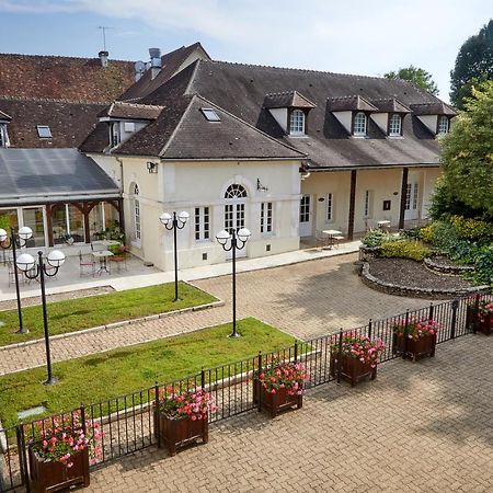 Residence Hoteliere Du Domaine Chablis Exteriör bild