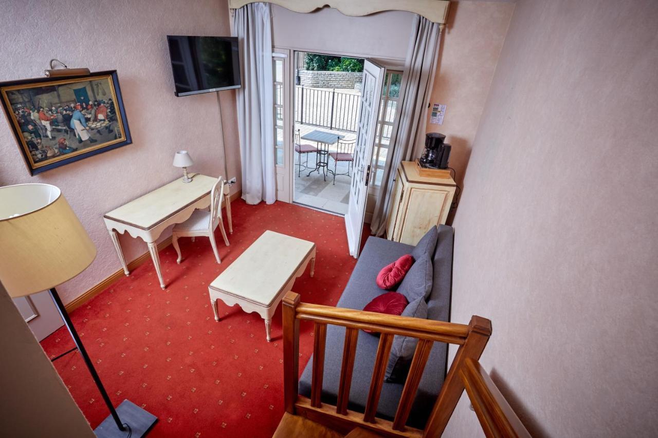 Residence Hoteliere Du Domaine Chablis Exteriör bild