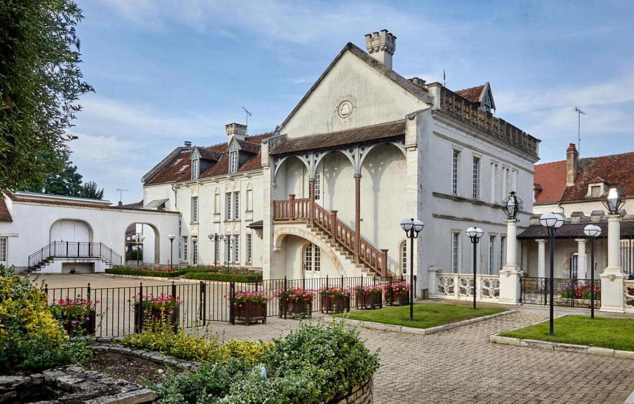 Residence Hoteliere Du Domaine Chablis Exteriör bild